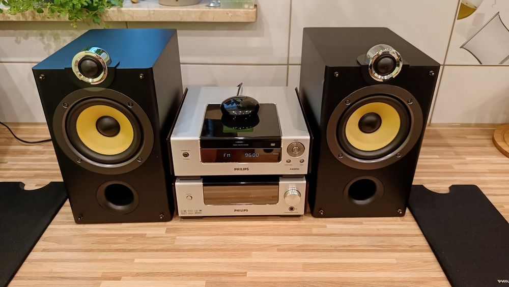 Kolumny philips czarne