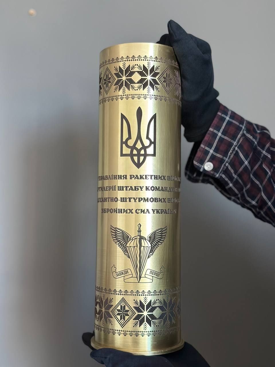 Гравировка на гильзах. Гравіювання гільз