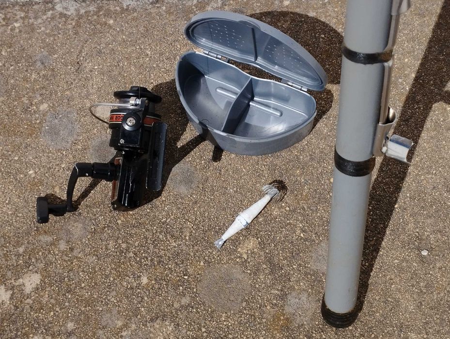 Cana de Pesca com extras