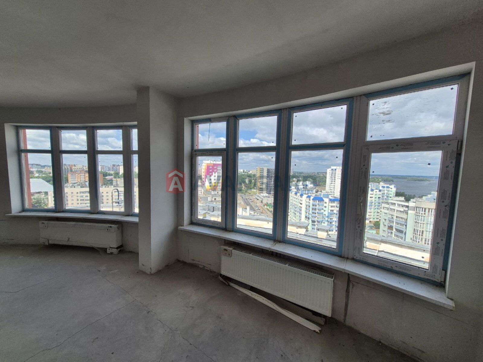 Продаж квартири на Митниці з неймовірним видом.