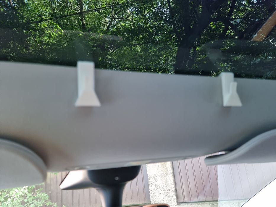 Tesla Тесла  тримач окулярів