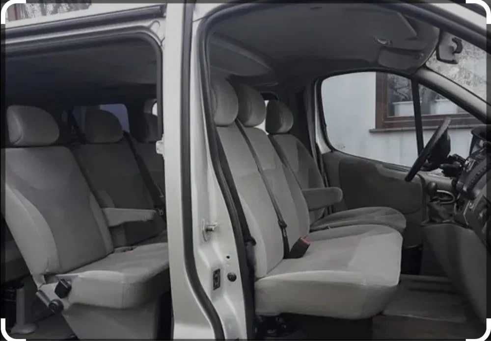 Чохли чехлы авточехлы Opel vivaro. Renault trafic виваро трафик