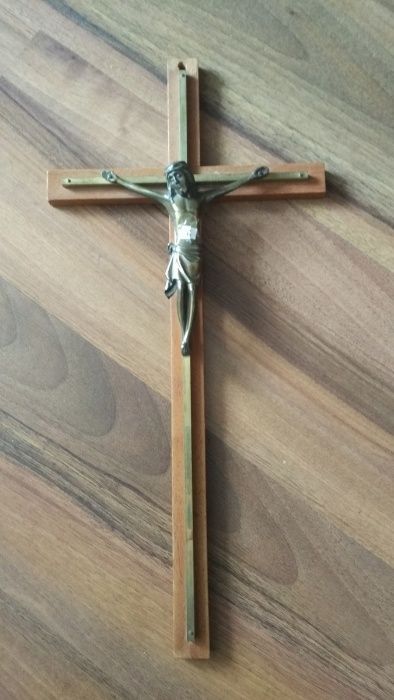 Drewniany krzyż 48 cm Krucyfiks mosiężny Jezus