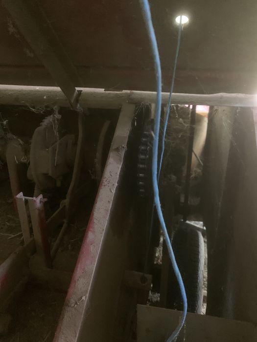 Enfardadeira newholand e vira fenos class volto 4.5