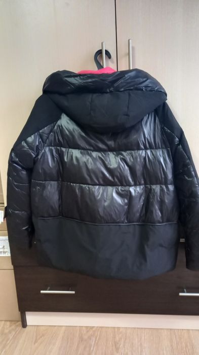 Зимова куртка для дівчини