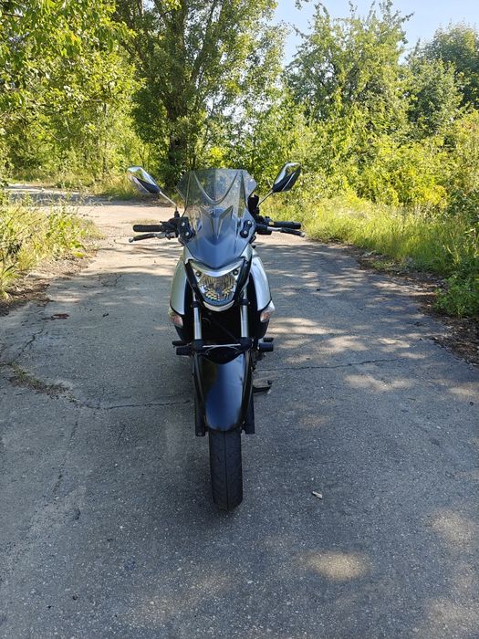 Suzuki GSR 250 інжектор