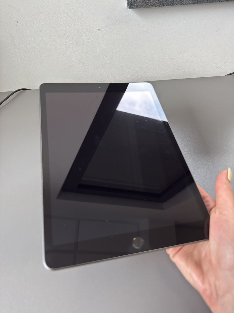 Apple iPad 7 128GB  fv