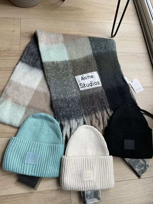 Nowy komplet Acne Studios czapka i szal okazja!!