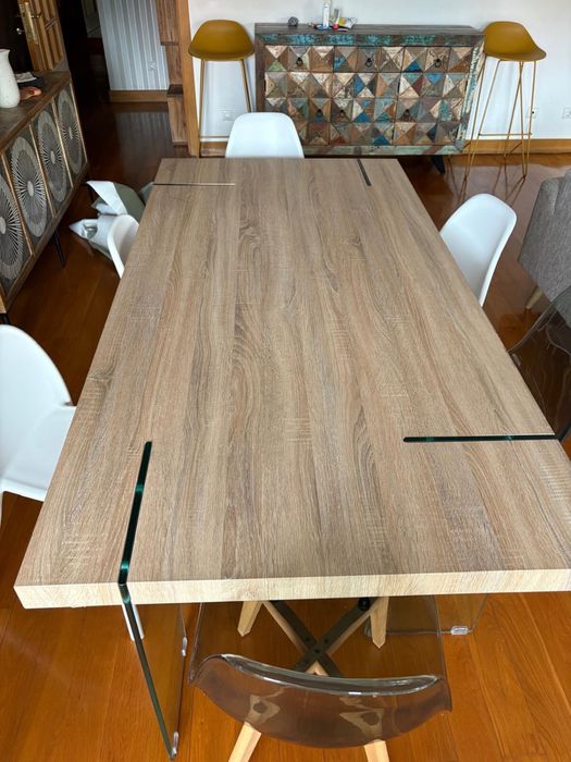 Conjunto mesa jantar, cadeiras  e 2 cadeiras