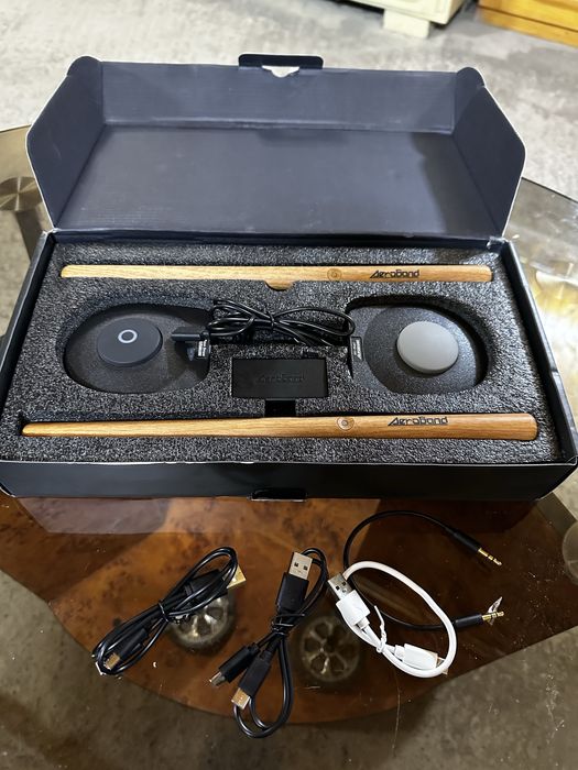 Електрична барабанна установка з паличками AeroBand PocketDrum 2 Plus