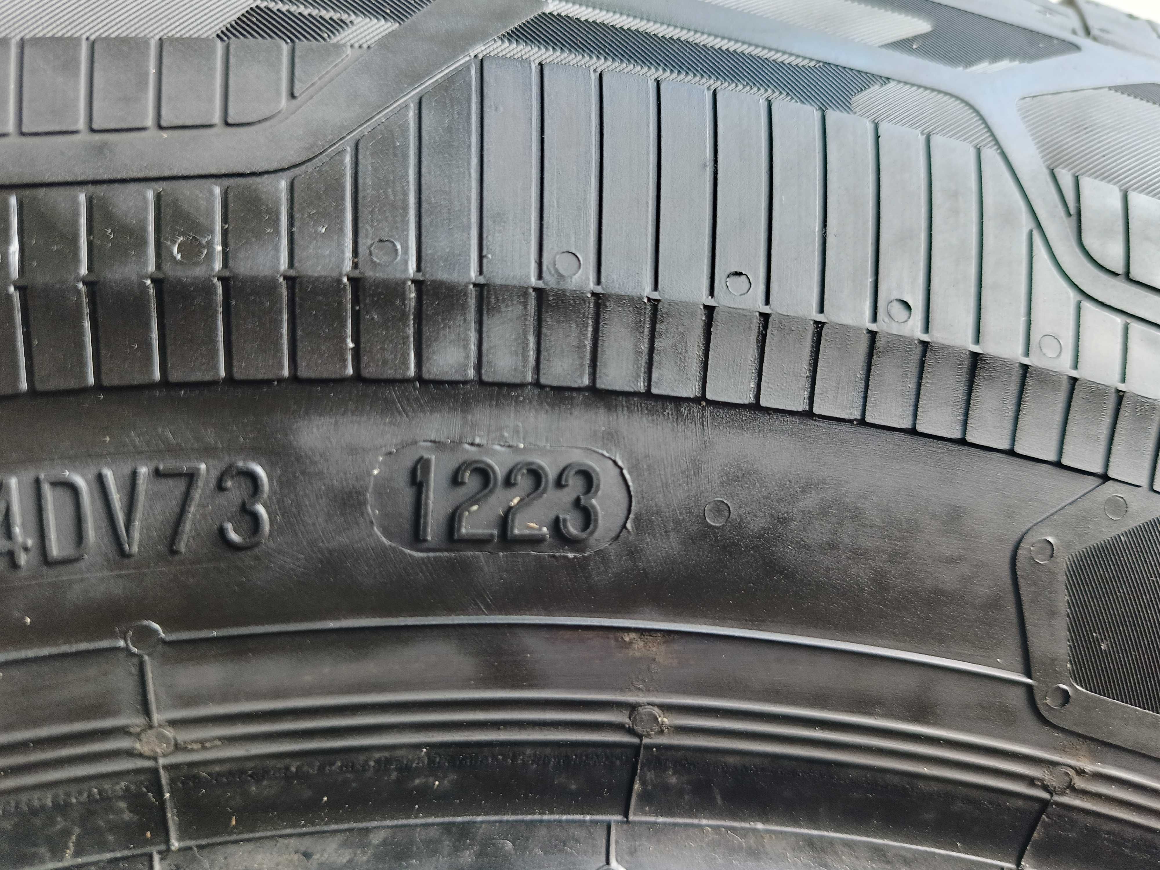 2X 235/65R16C CONTINENTAL jak nowe!