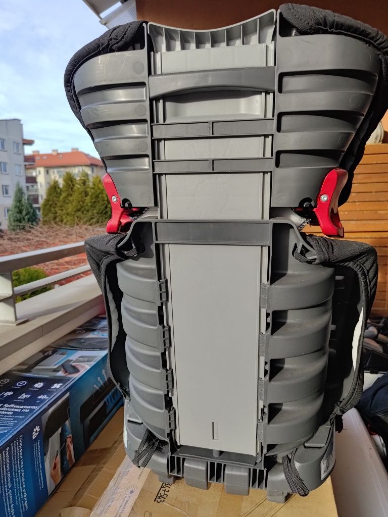 Britax Romer 16-36kg dodany neopren