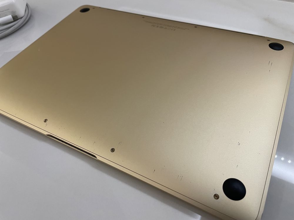 MacBook gold 2015 r z Nowa bateria