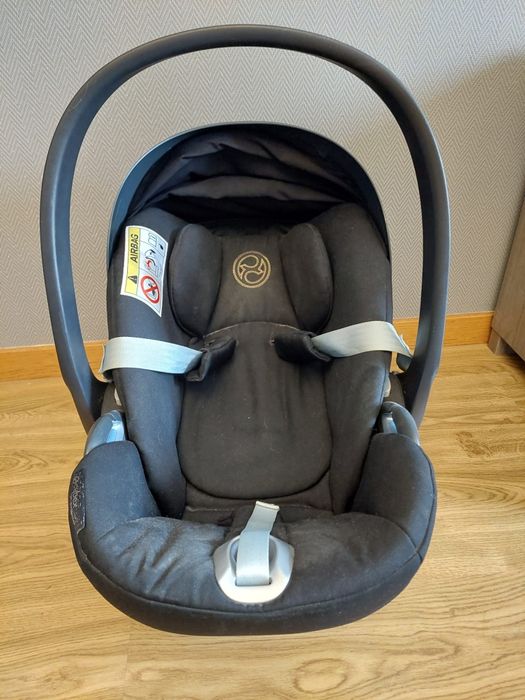 Ovinho Cybex Cloud Z i-Size
Venda Carrinho de Bebé Quinny Mood Cinza -