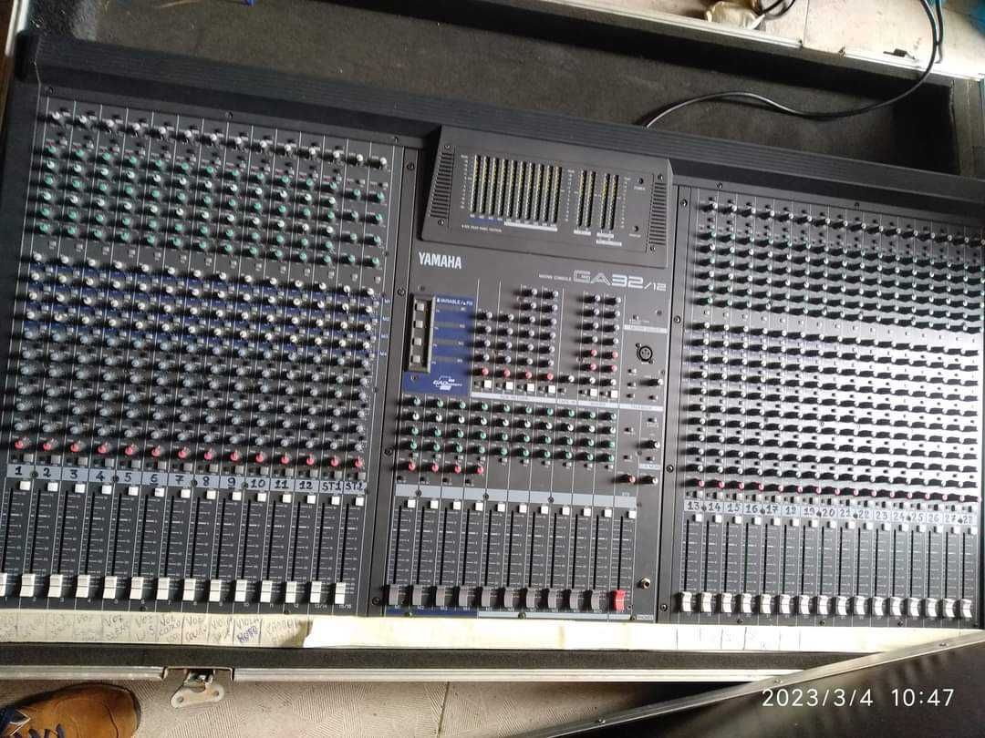 MESA YAMAHA GA32 - Mesa Analógica com 32 Canais