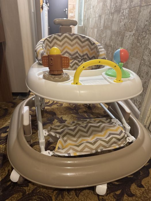 Дитячі ходунки Carello Eterno 3в1