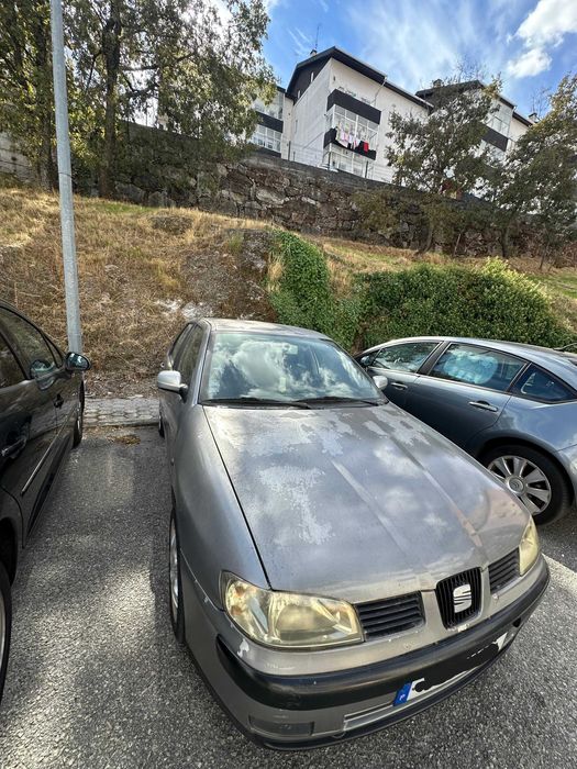 SEAT Ibiza 1.0 MPI - SÓ 141.536 KM - Negociável