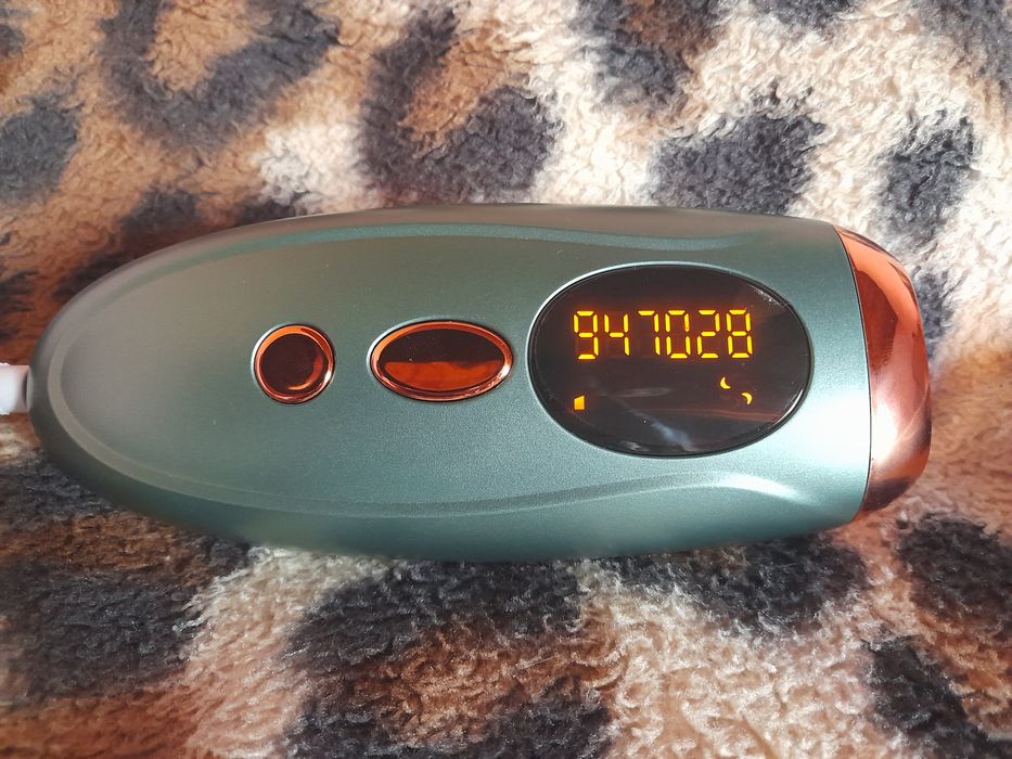 Лазерний фотоепілятор IPL