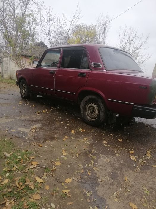 Продам ваз 2107.