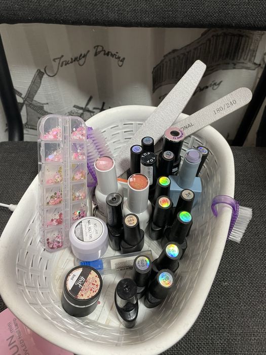 фрейзер,лампа та інше для манікюру