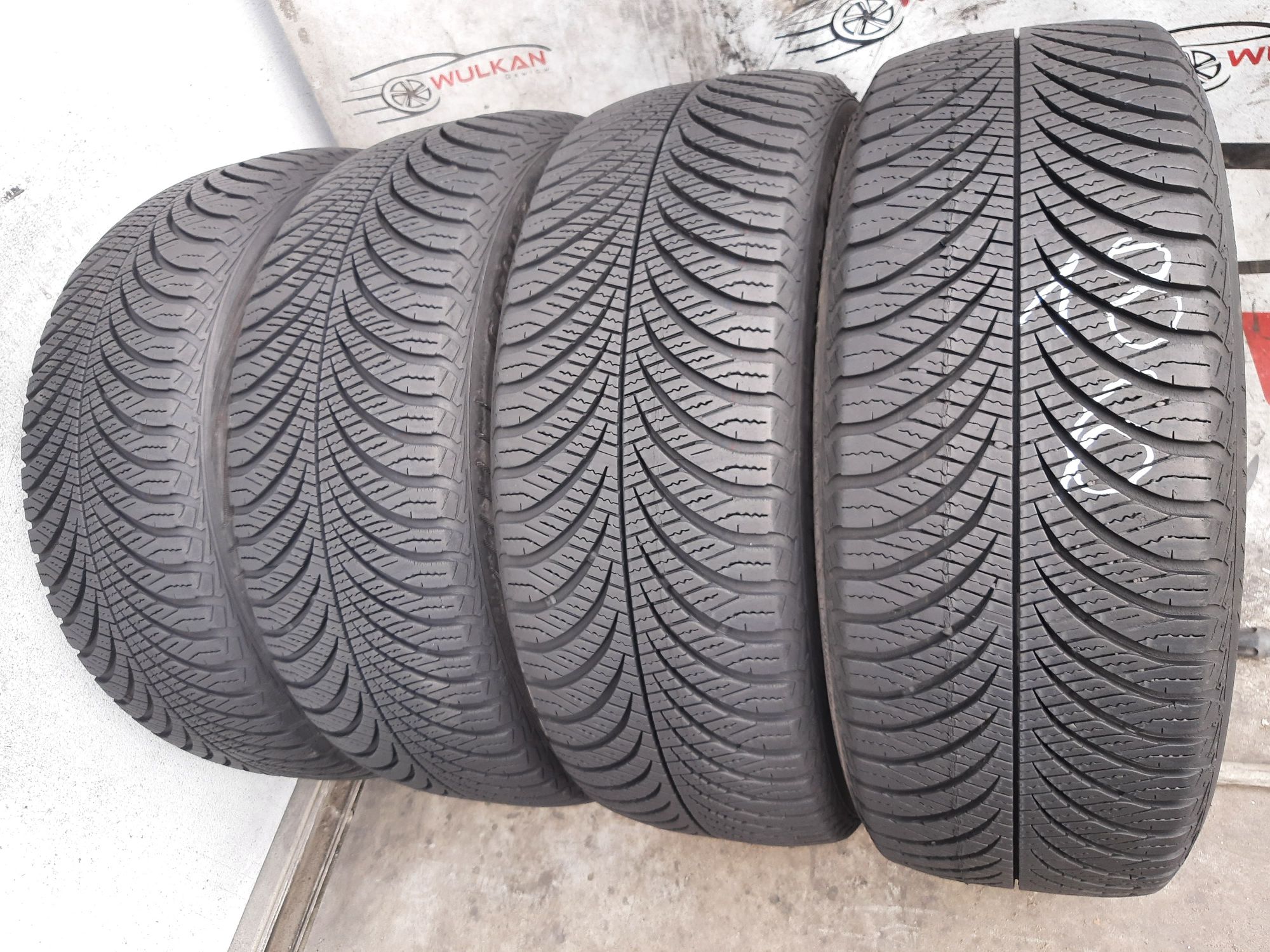 195/55r16 87H Goodyear Vector 4seasons Gen-2