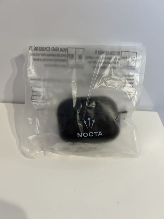 Чехол на AirPods pro / AirPods 2