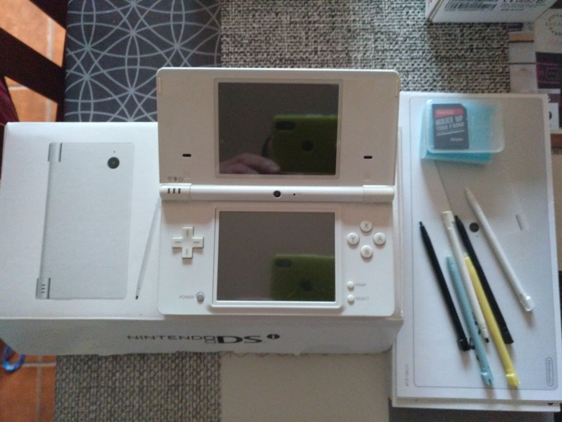 Consola Nintendo DSi