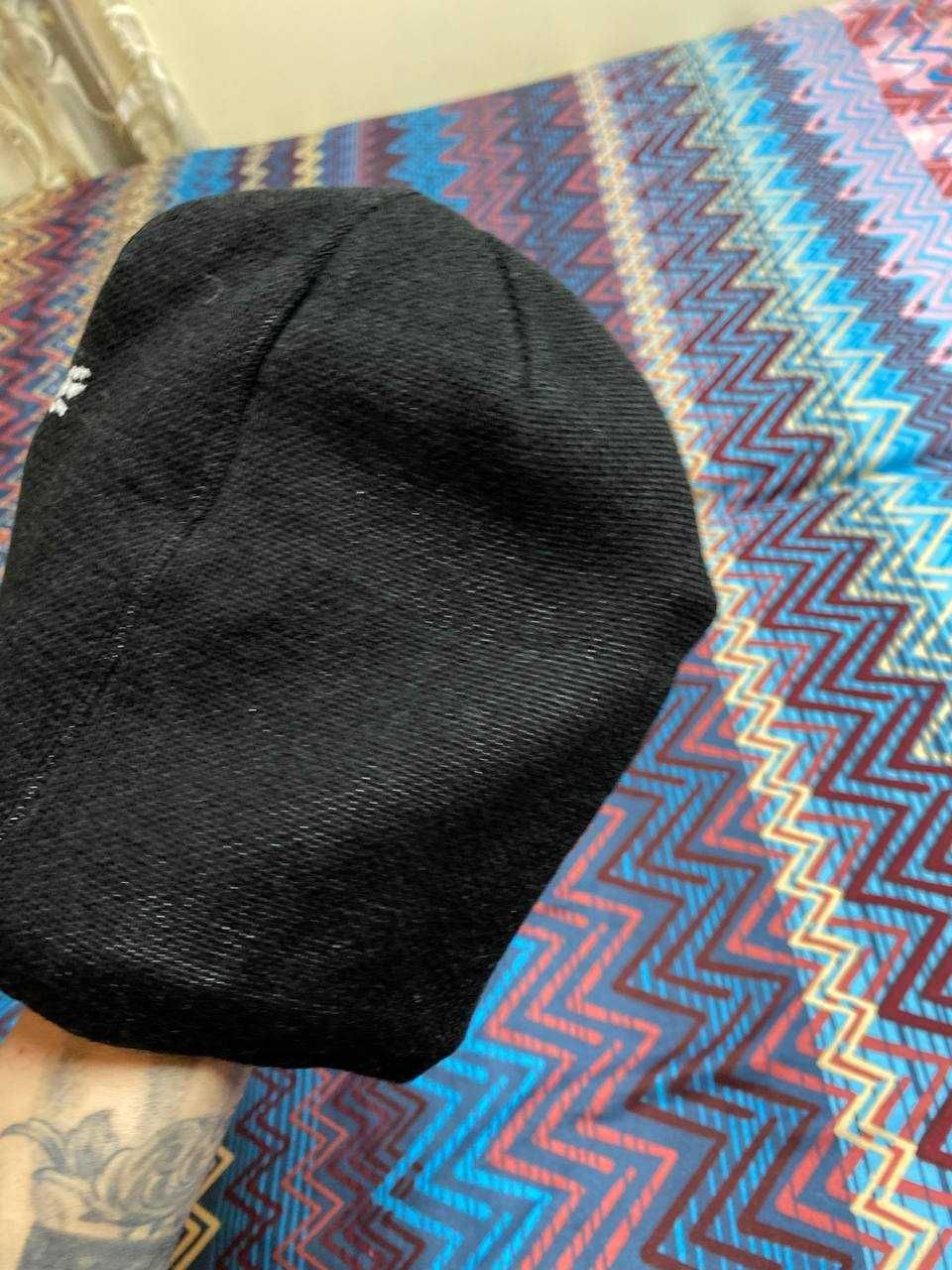 Шапка Arcteryx Чорна