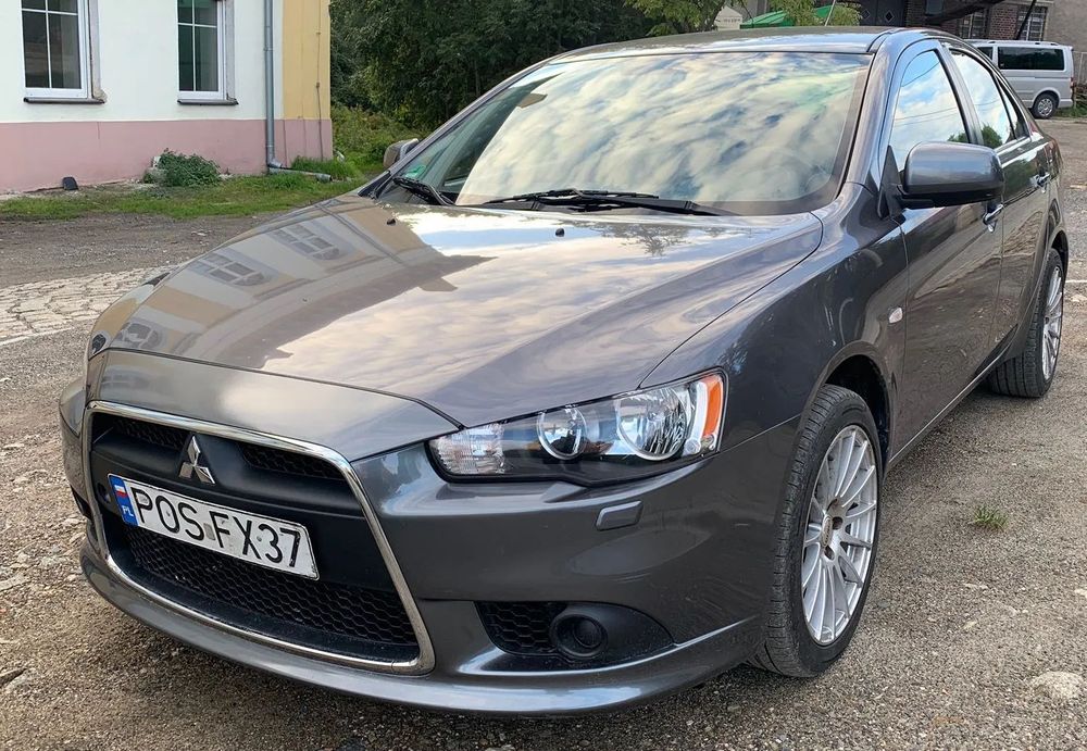 Mitsubishi Lancer Zadbany Mitsubishi Lancer 1.8 143 KM, AUTOMAT, 145 000 km, faktura