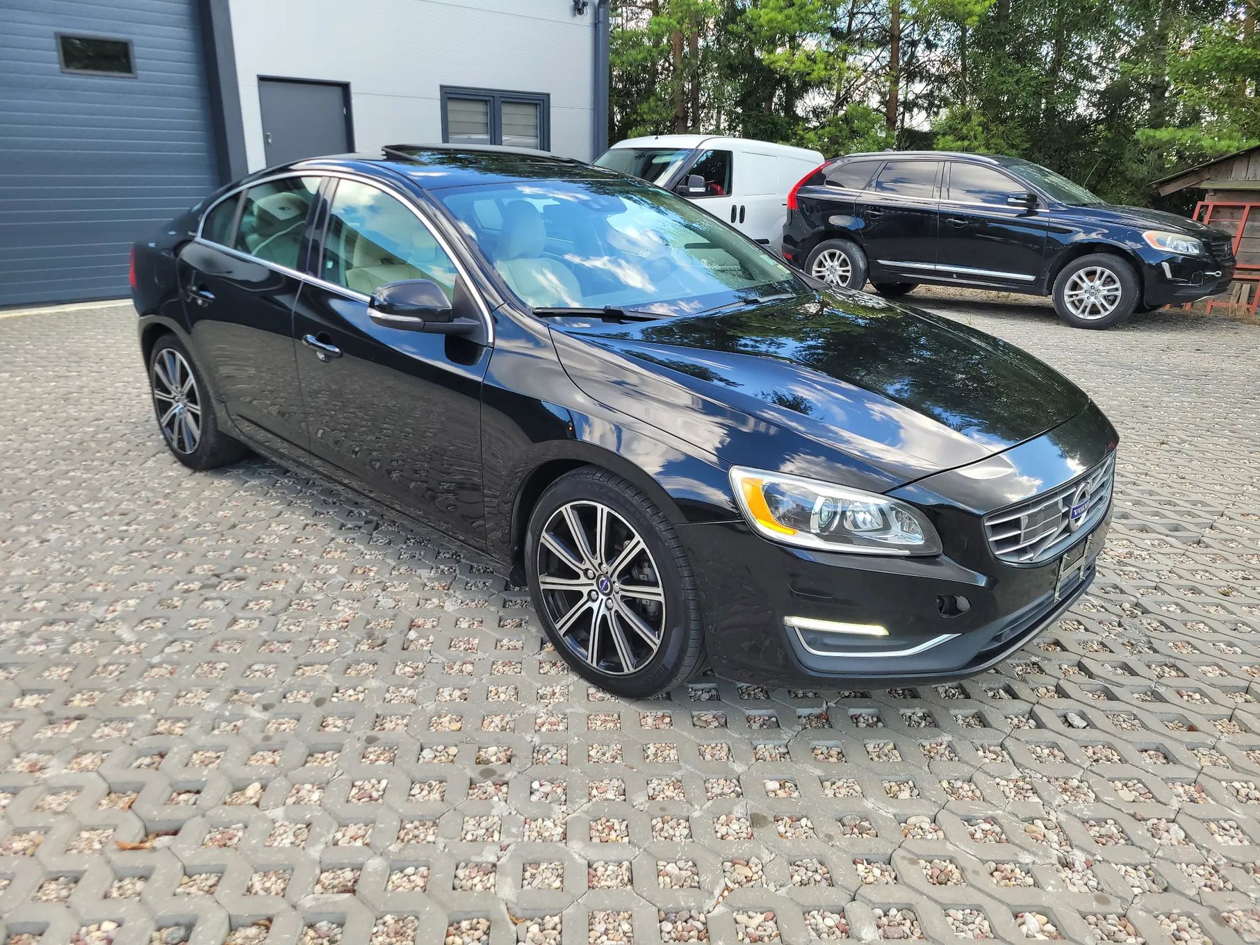 Volvo S60 2.0 T6 MY2016 kosmetycznie uszkodzony FV23%