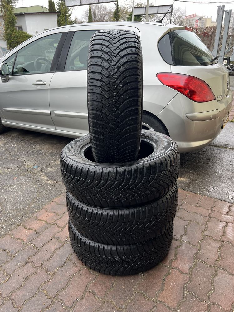 225/60/16 Falken Eurowinter HS01