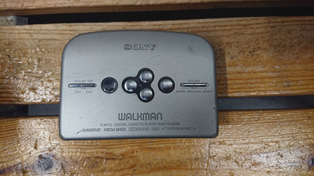 Walkman Sony WM-EX406 paski do wymiany, słychać pracę silnika