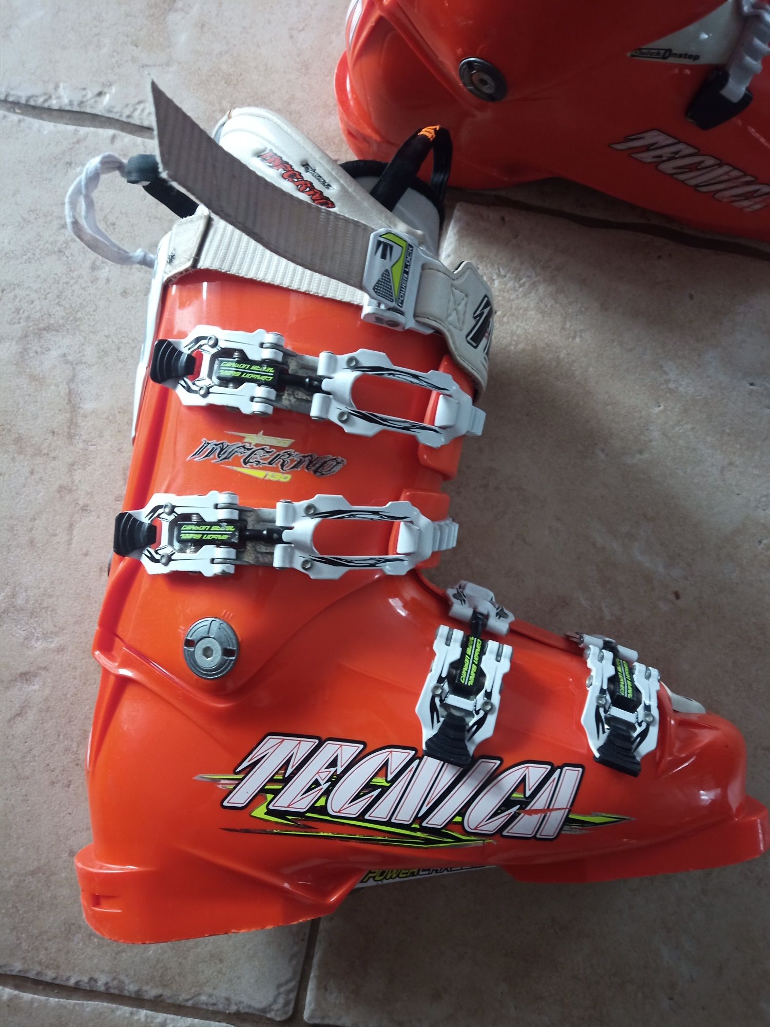 Narciarskie buty zawodnicze technica  junior