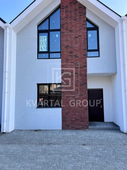 БЕЗ КОМІСІЇ! ТаунХаус 2 поверхи.3 кімнати+кухня студія.БЕЗ РЕМОНТУ.ГАЗ