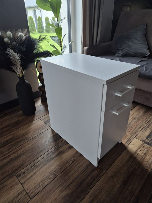 Szafka kantorek do biurka pokoju