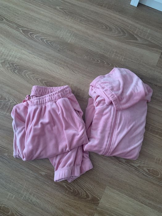 Dres welurowy danski