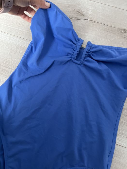 Суцільний купальник М