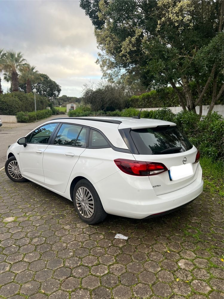 Opel Astra Sports Tourer