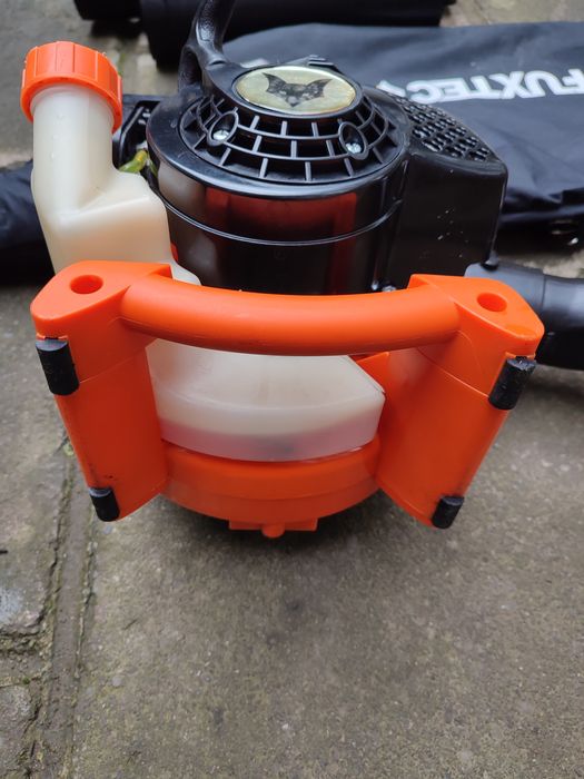 Повітродувка пилосос із бензиновим двигуном Fuxtec