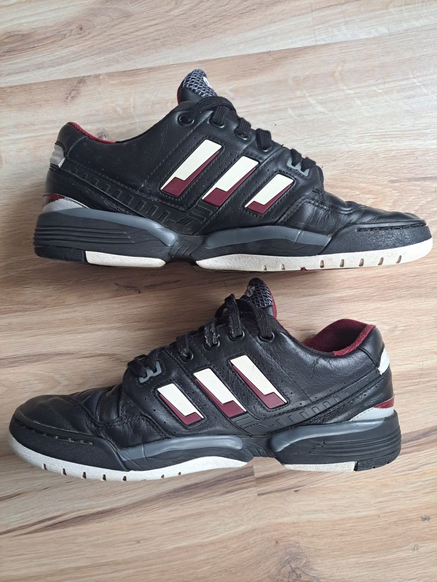 Adidas TORSION 42 (26-26,5) skóra