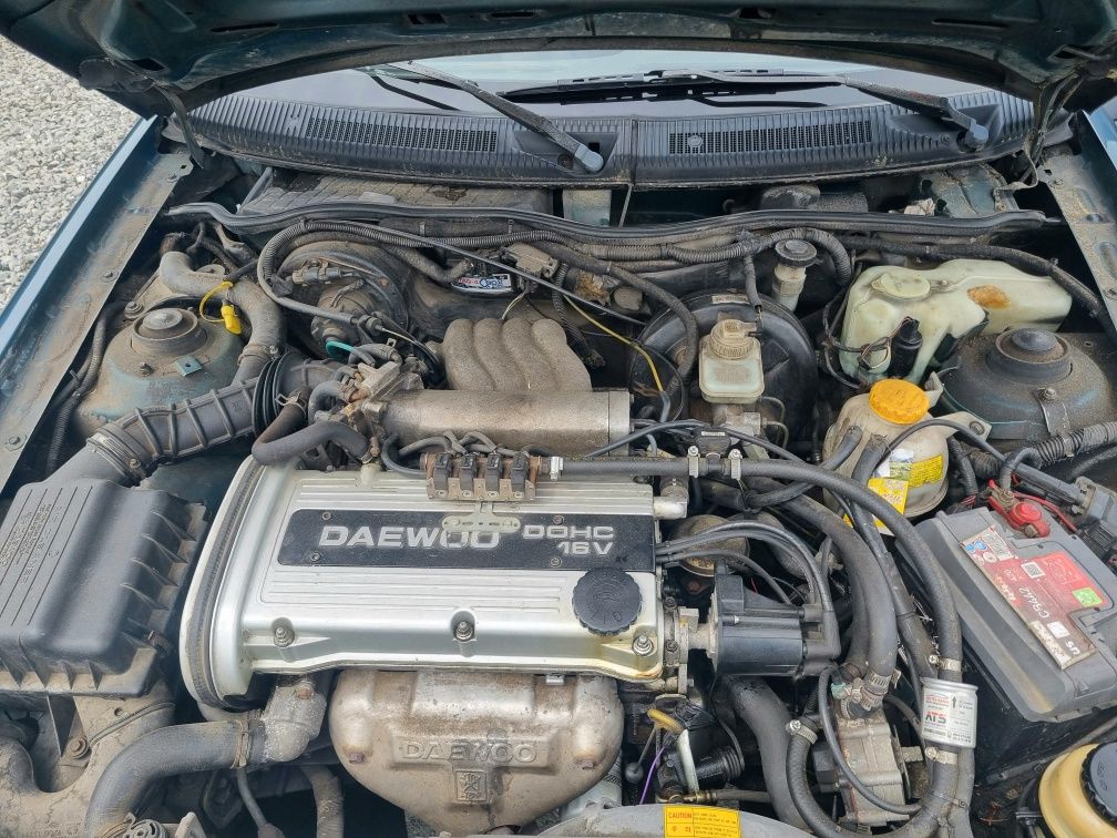 Daewoo Espero 1.5 DOHC Czarne Blachy LPG