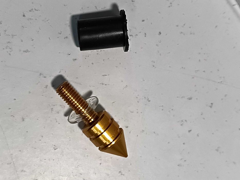 Śruby do owiewek motocykla. Wyprzedaż SUPER CENA kolce aluminiowe