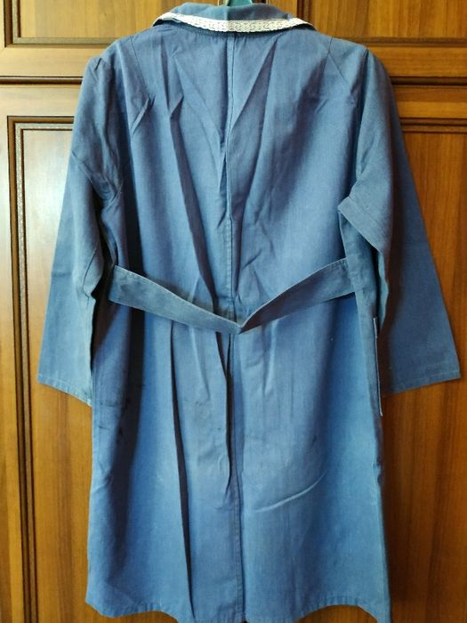 Продам халаты рабочие женские