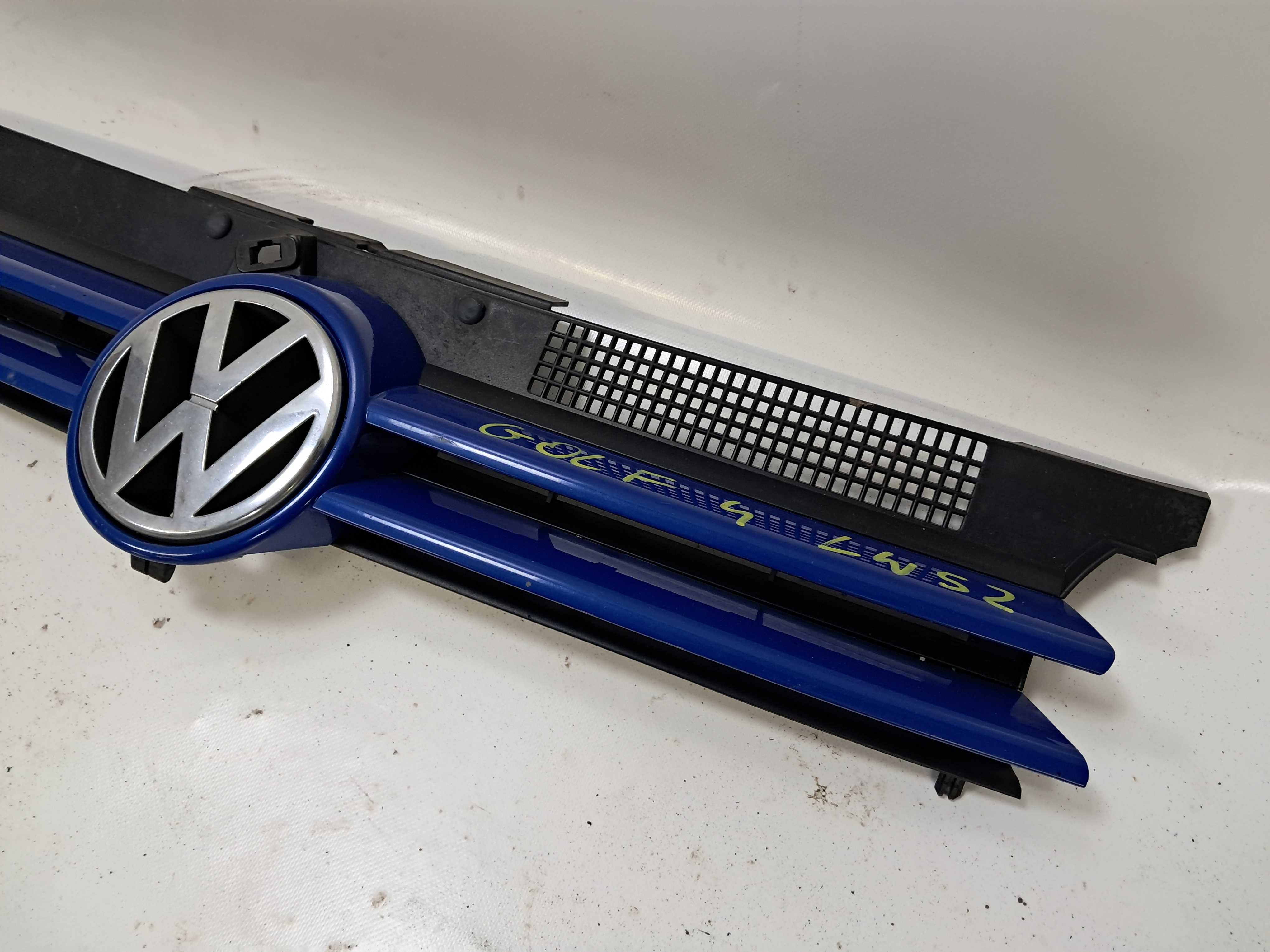 VW Golf 4 IV MK4 grill atrapa chłodnicy oryginał LW5Z