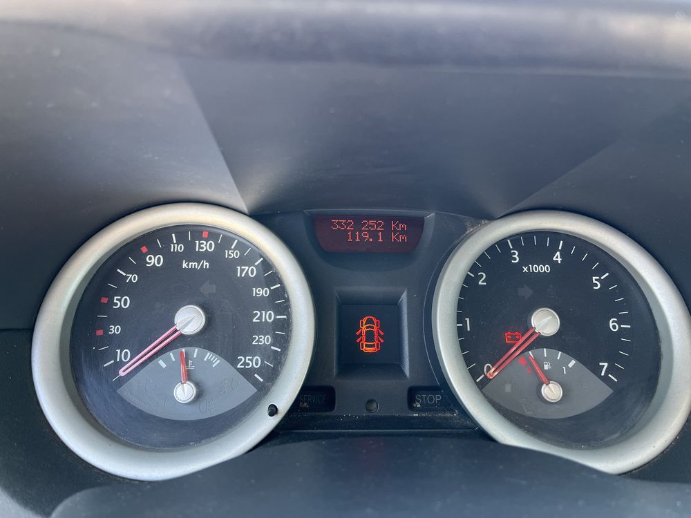 Renault Megane 1.6 газ/бенз