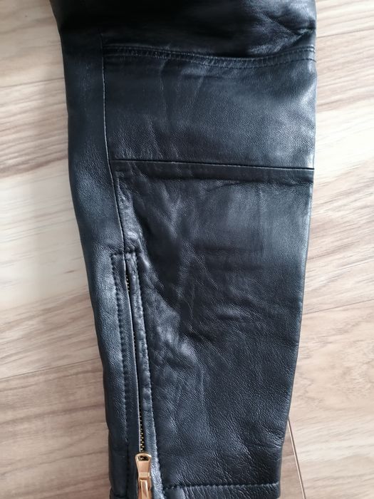 Spodnie skórzane H&M Moschino rozm. 36