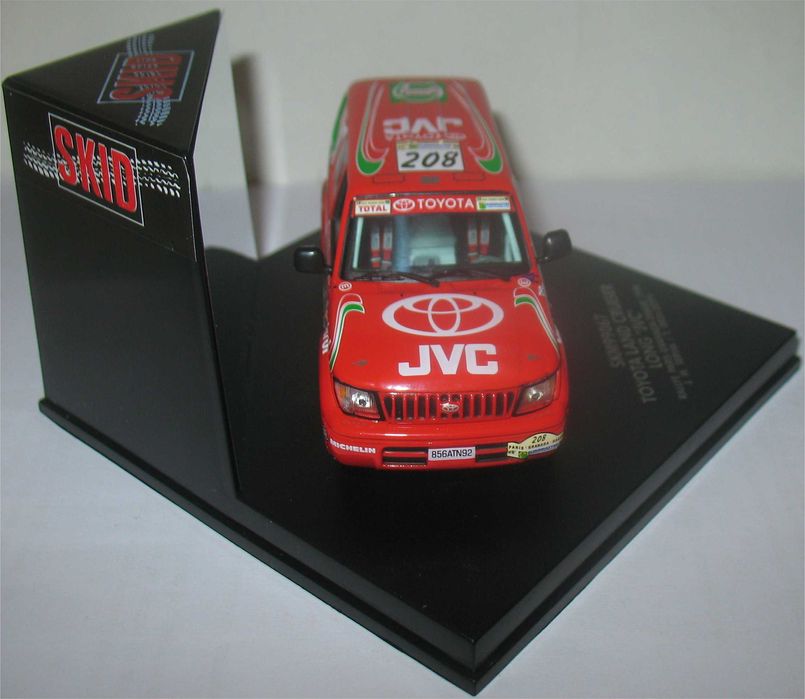 Skid - Toyota Land Cruiser - Dakar 1998 - Josep María Servià