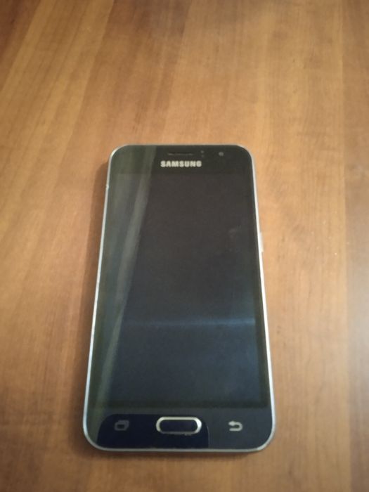 Samsung sm-j120h-ds екран не працює.