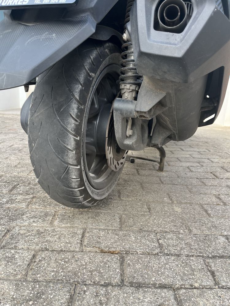 Scooter Cruisym 300