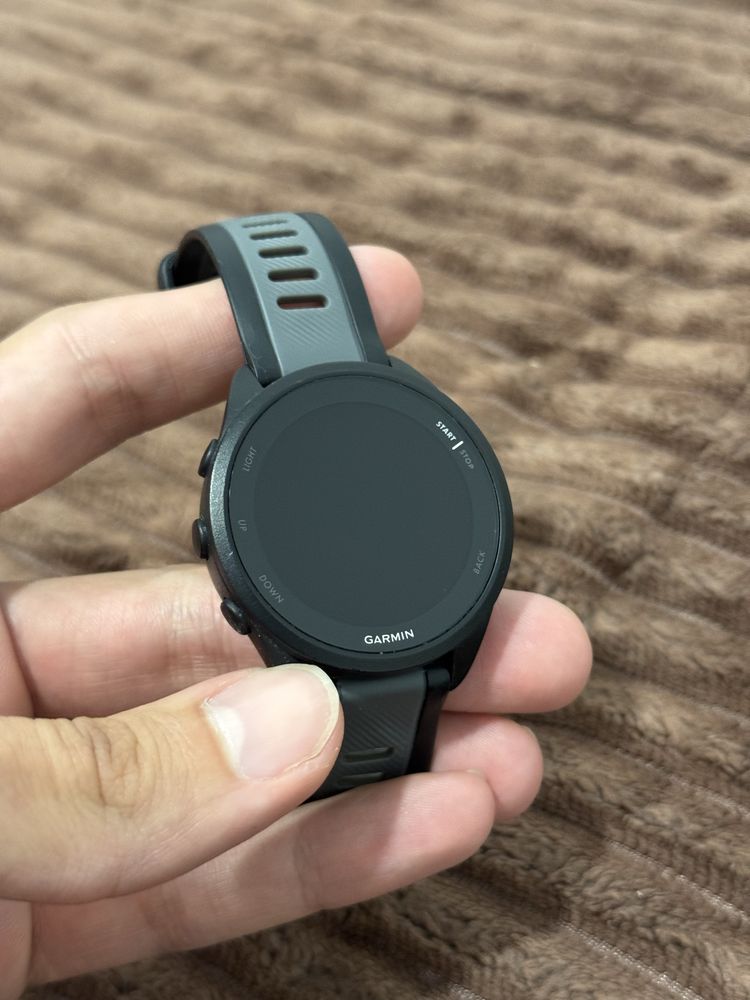 Garmin Forerunner 165